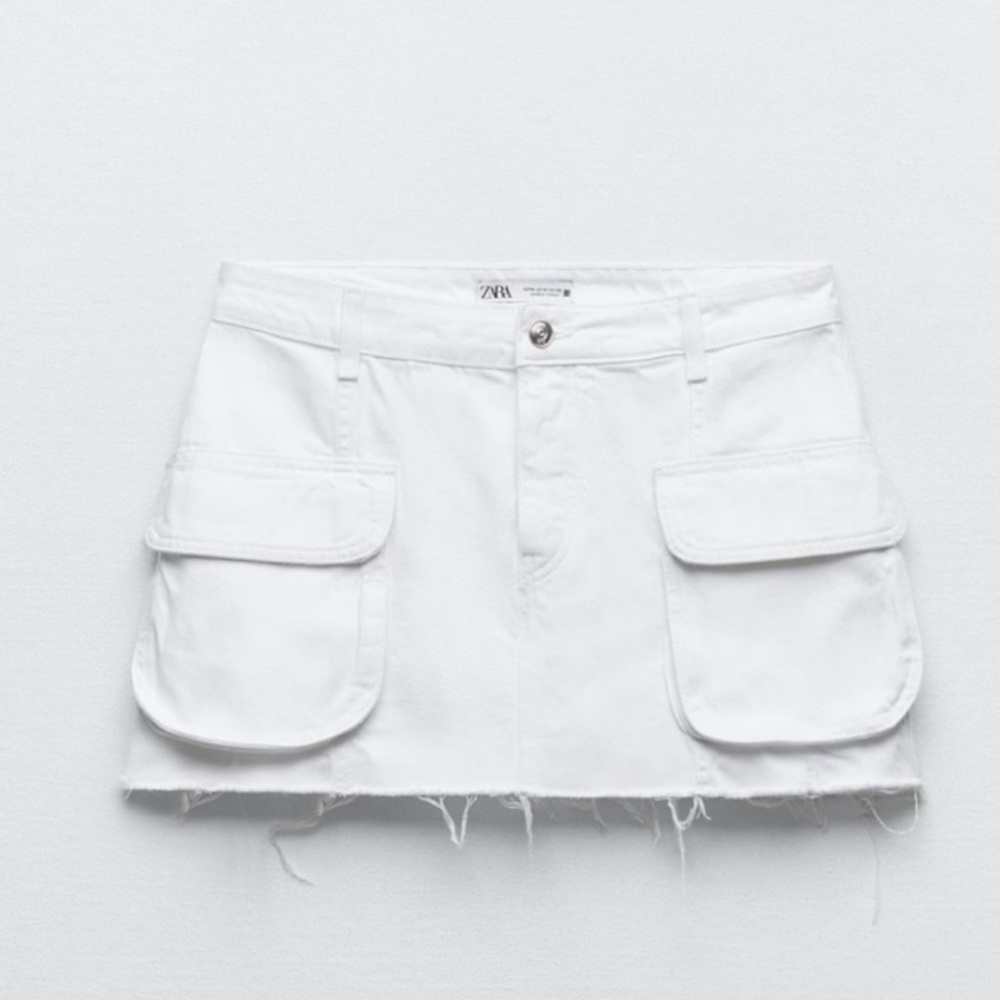 Zara Mini Cargo Skirt